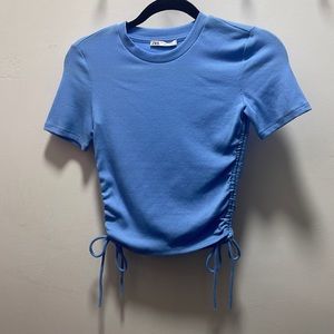 Blue cropped tshirt